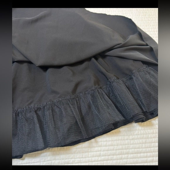 Altar'd State Cream Floral Lace/ Black Sleeveless. Mini Dress. Size Small. - Picture 7 of 9